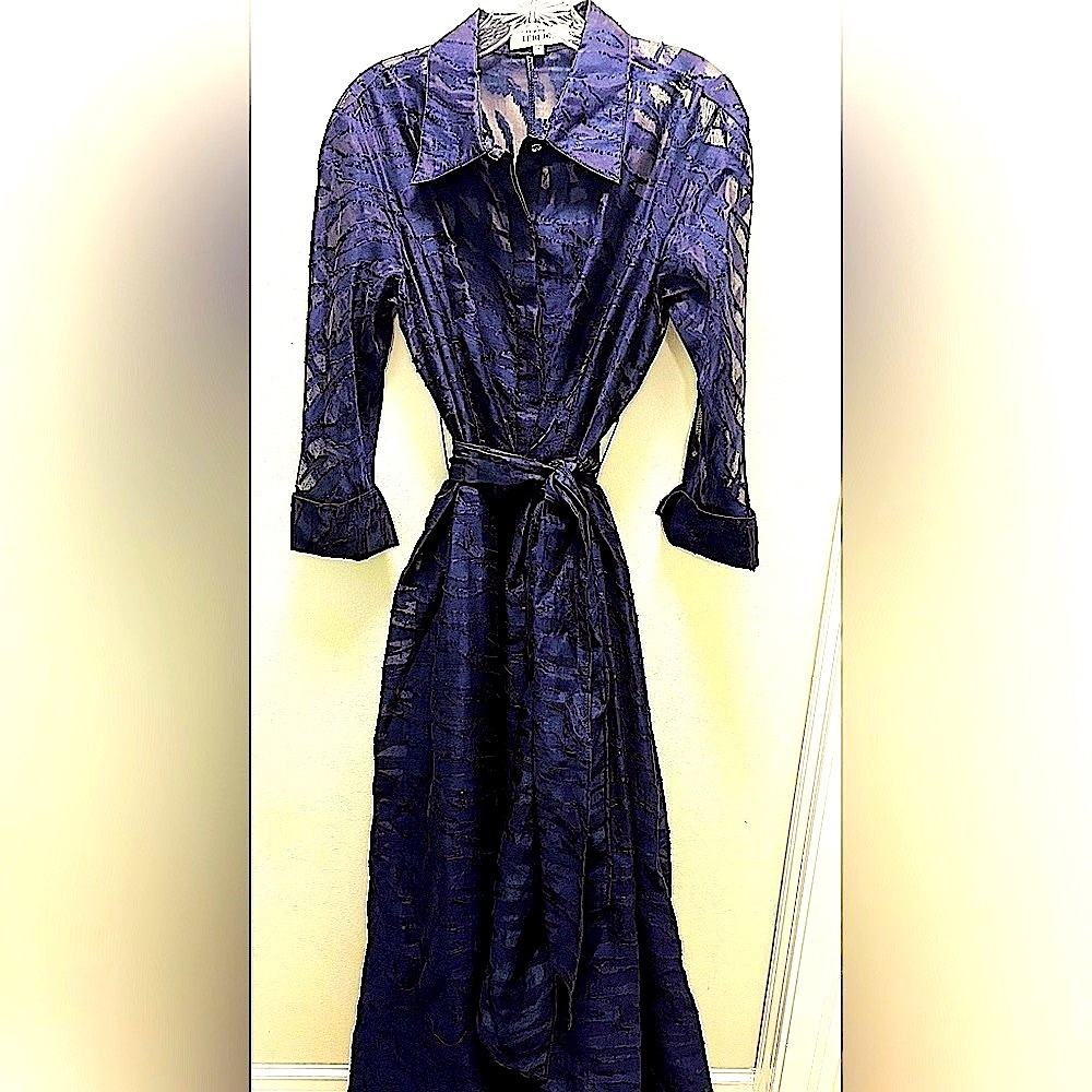 Teri Jon brocade dress in navy.  Size 8.